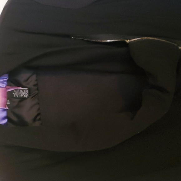 Suede back and sleeved black jacket - Picture 2 of 2